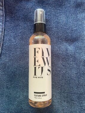 Texture Spray — Five Wits